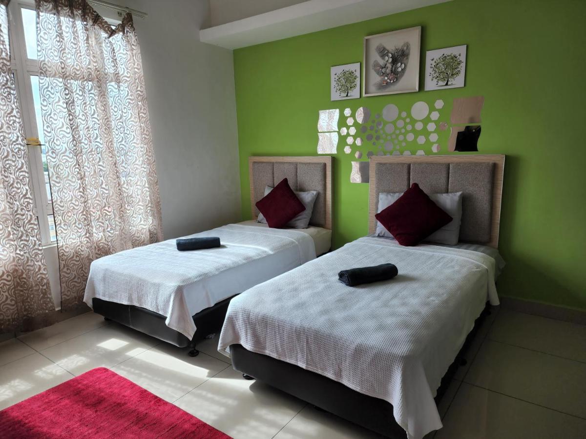 The Viana Apartment IV コタバル エクステリア 写真